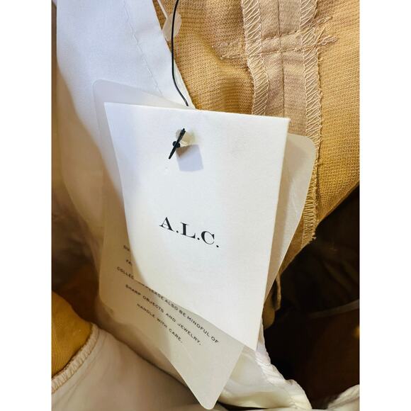 NWT A.L.C. Tan Tawny Brown Mid Rise Detachable Belt Grayson Shorts Size 6 - Picture 4 of 12